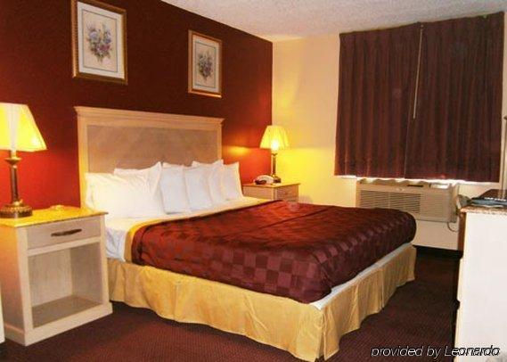 Red Roof Inn & Suites Vineland - Buena Стая снимка