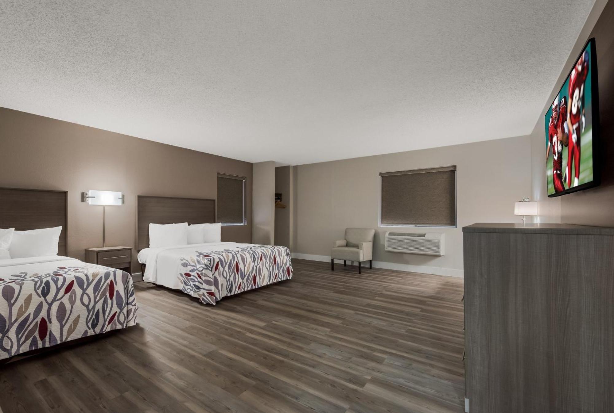 Red Roof Inn & Suites Vineland - Buena Екстериор снимка