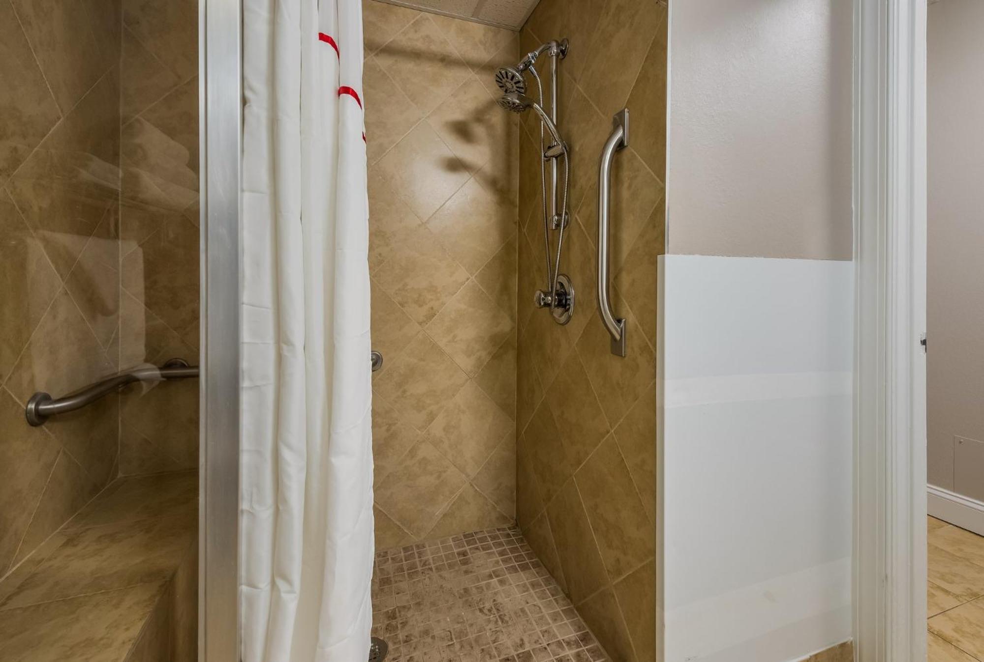 Red Roof Inn & Suites Vineland - Buena Екстериор снимка