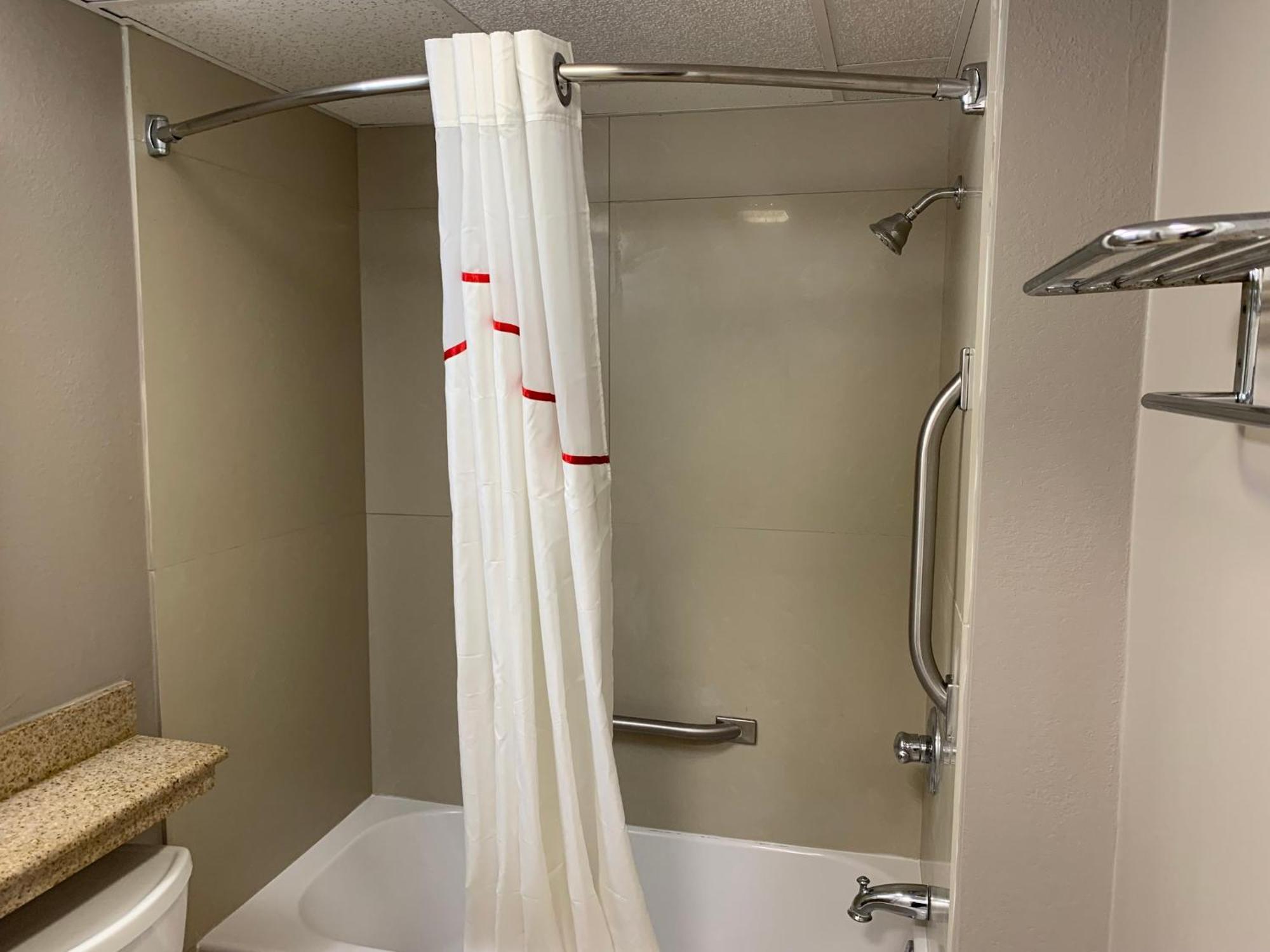 Red Roof Inn & Suites Vineland - Buena Екстериор снимка